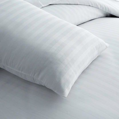 White stripe bed sheet With 2 Pillow Cases